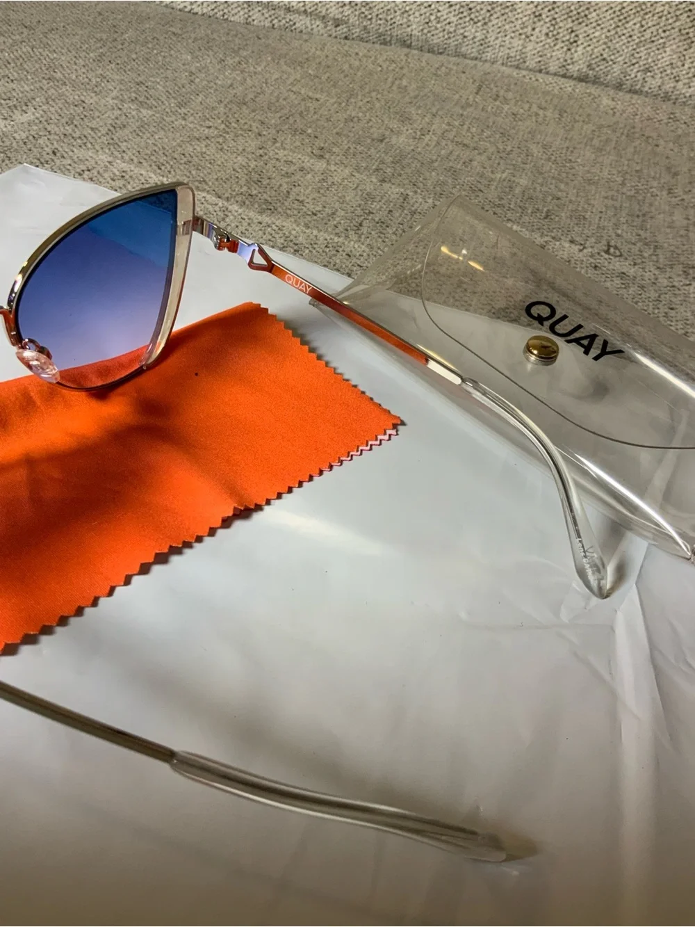 Quay Australia Clear Frame Sunglasses with Blue-to-Red Gradient Lenses